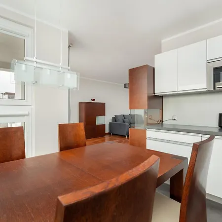 Apartment Spacious Wylotowa - By Jantar *