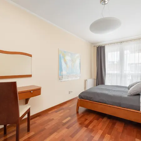 Spacious Wylotowa - By Jantar Apartment