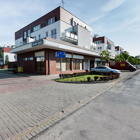 Spacious Wylotowa - By Jantar Apartment Kolobrzeg