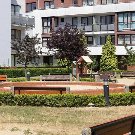 Spacious Wylotowa - By Jantar Apartment Kolobrzeg